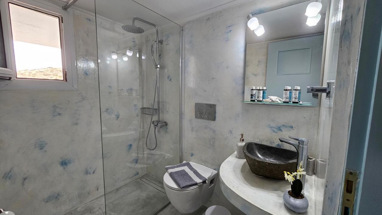 Bayview Villa With Jaccuzi - Milos Zefiria ภายนอก รูปภาพ